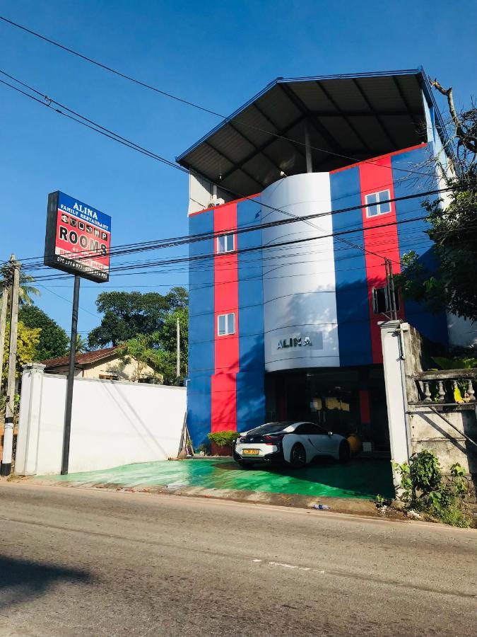 Alina Budget Hotel Kaduwela Bagian luar foto