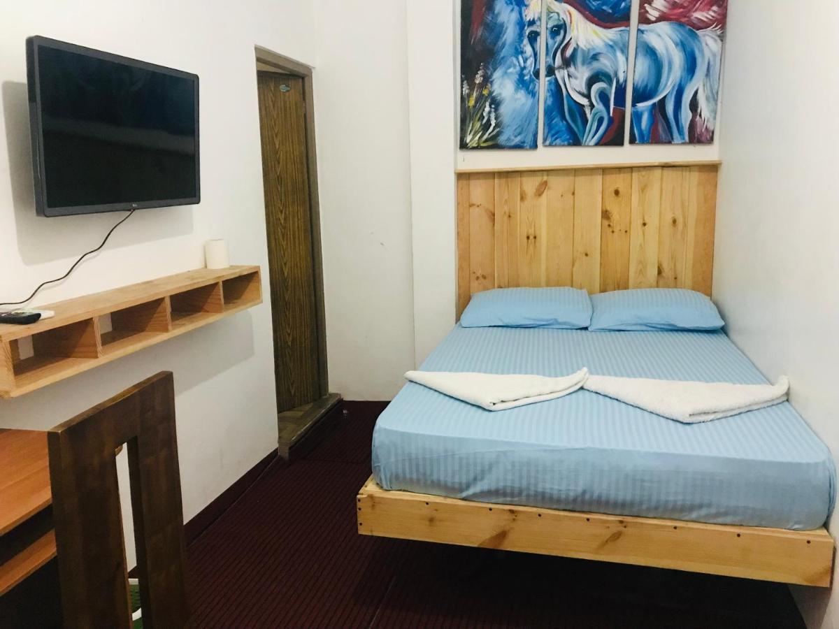 Alina Budget Hotel Kaduwela Bagian luar foto